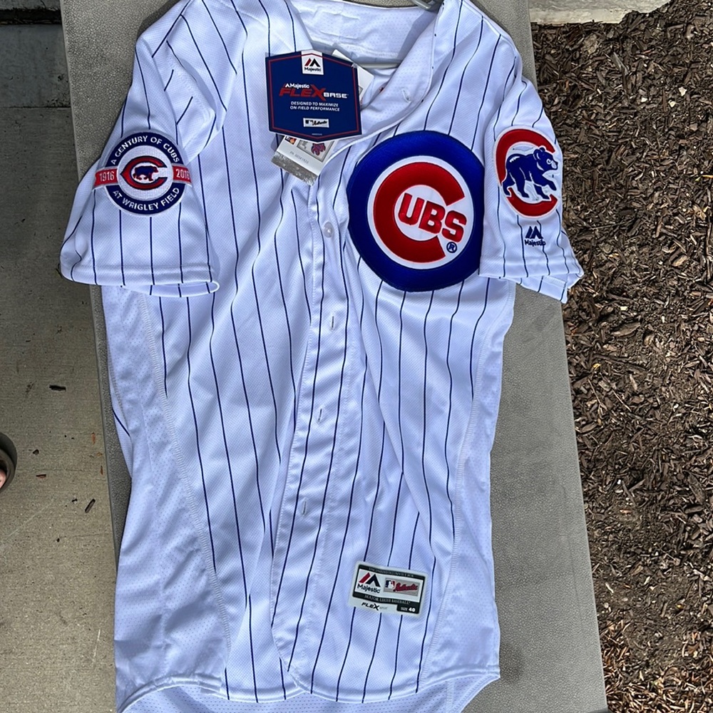 NWT Chicago Cubs Joe Maddon jersey